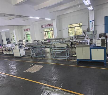 PFE-50D Automatique PVC Plastique Carnet de notes Machine d'extrusion de fil de fer de liaison Machine d'extrusion de fil de plastique avec 2 sorties